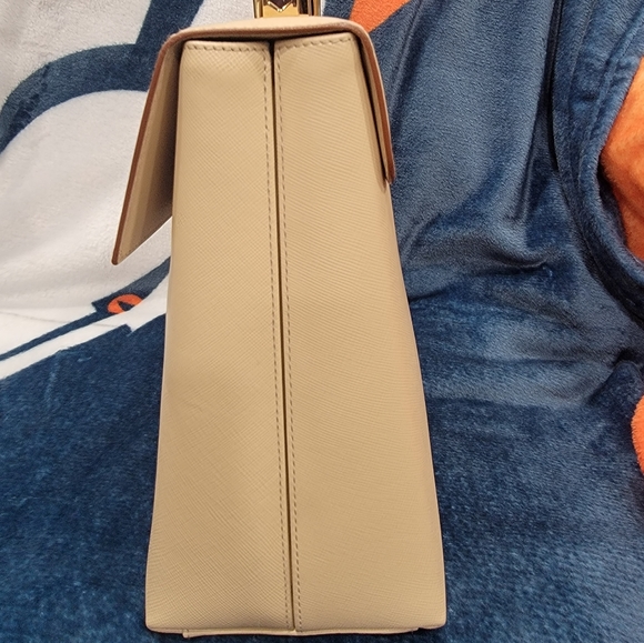 Ferragamo - Picture 5 of 15